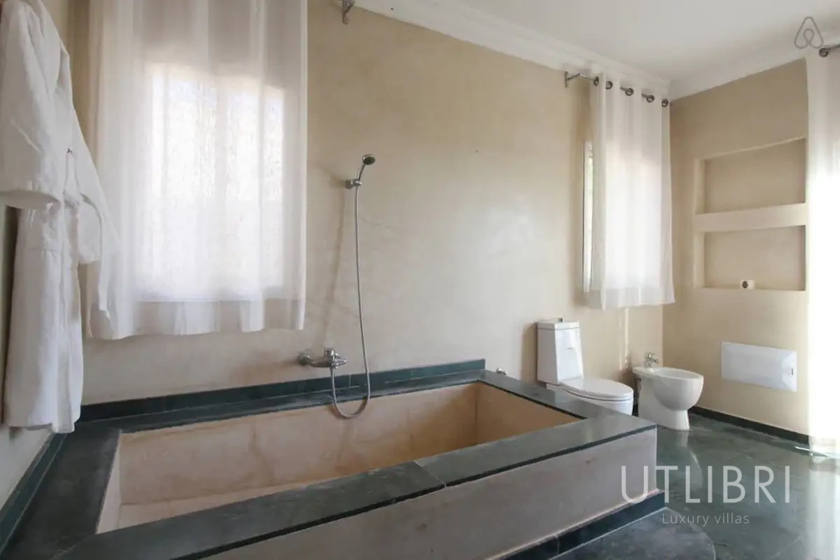 Extraordinary villa, Ouarzazate Road