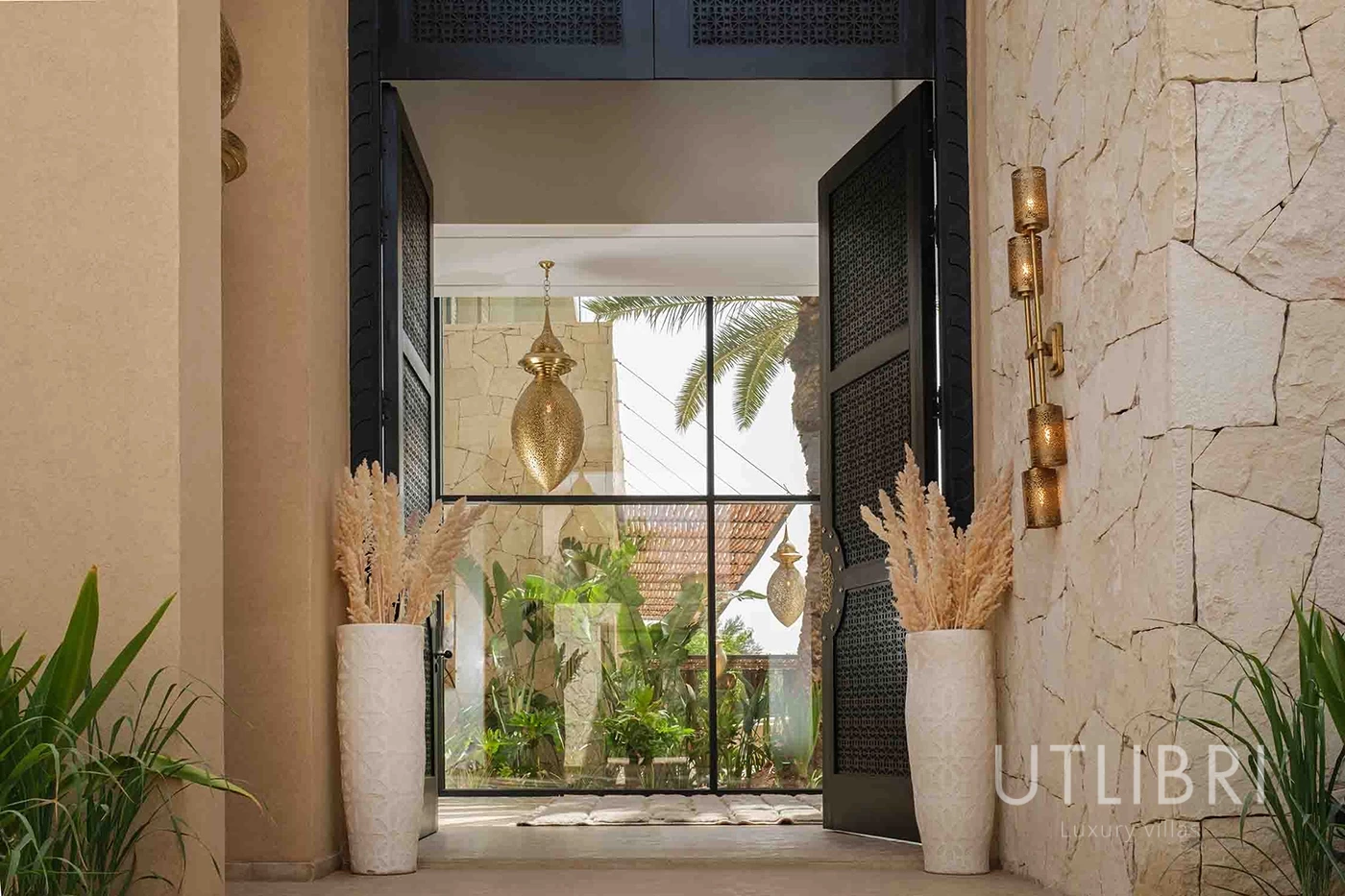 Extraordinary villa, Amelkis Golf