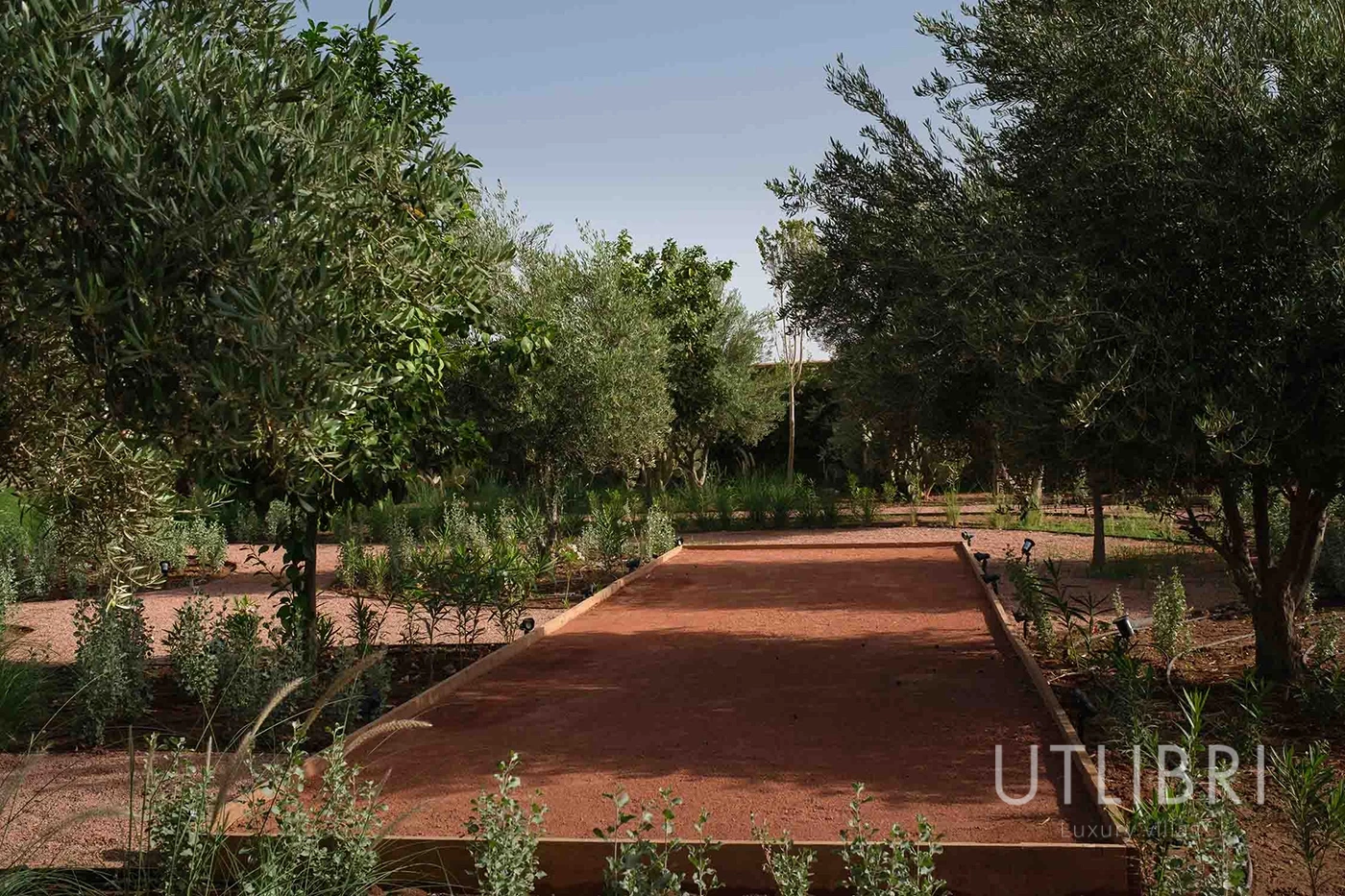 Extraordinary villa, Amelkis Golf