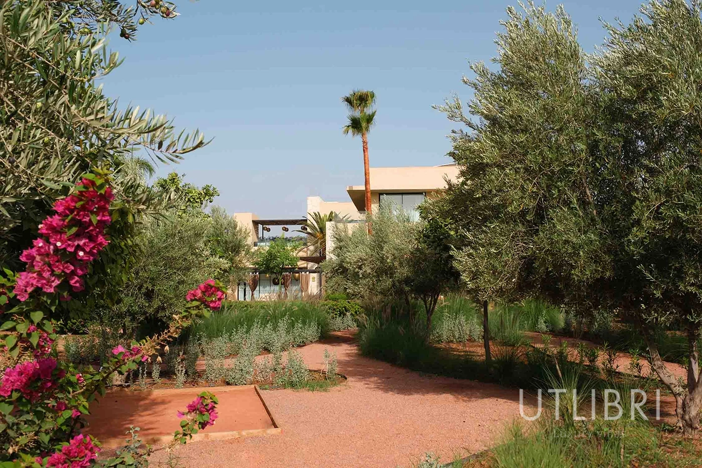 Extraordinary villa, Amelkis Golf