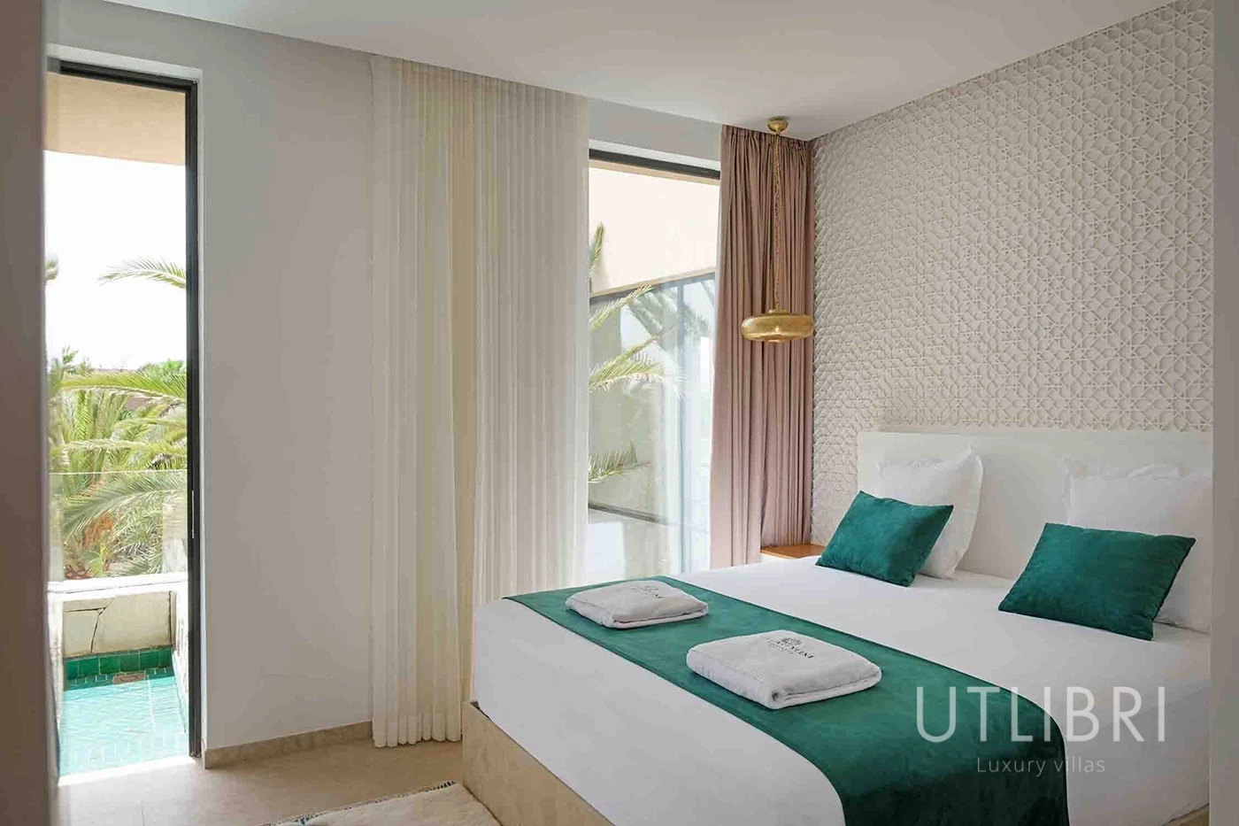 Extraordinary villa, Amelkis Golf