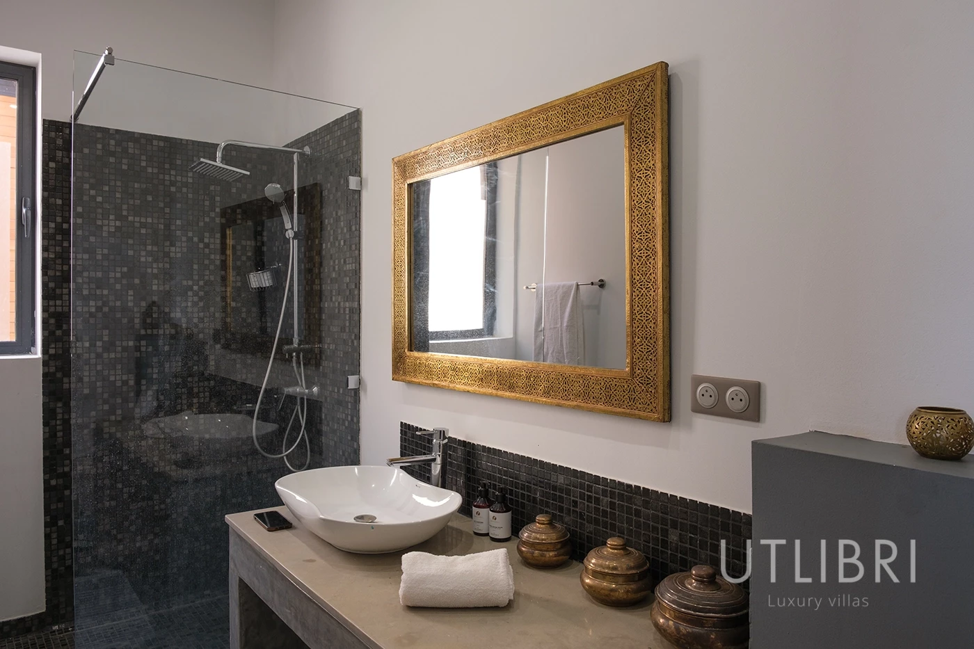 Extraordinary villa, Road to Ourika
