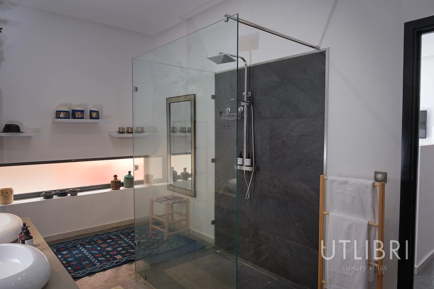 Extraordinary villa, Road to Ourika