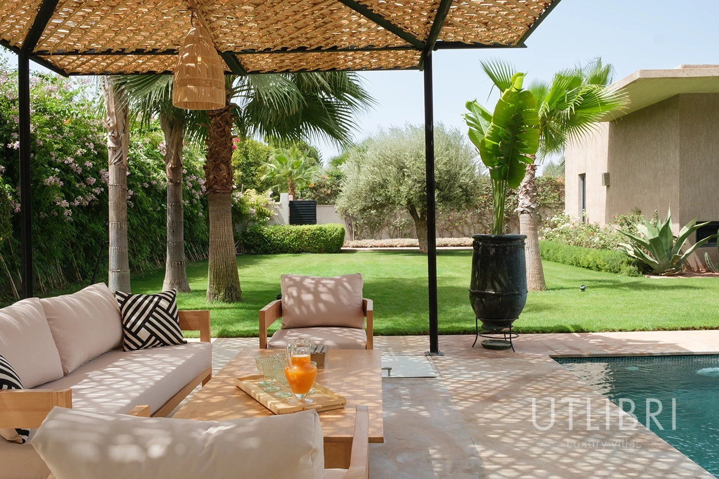 Extraordinary villa, Road to Ourika