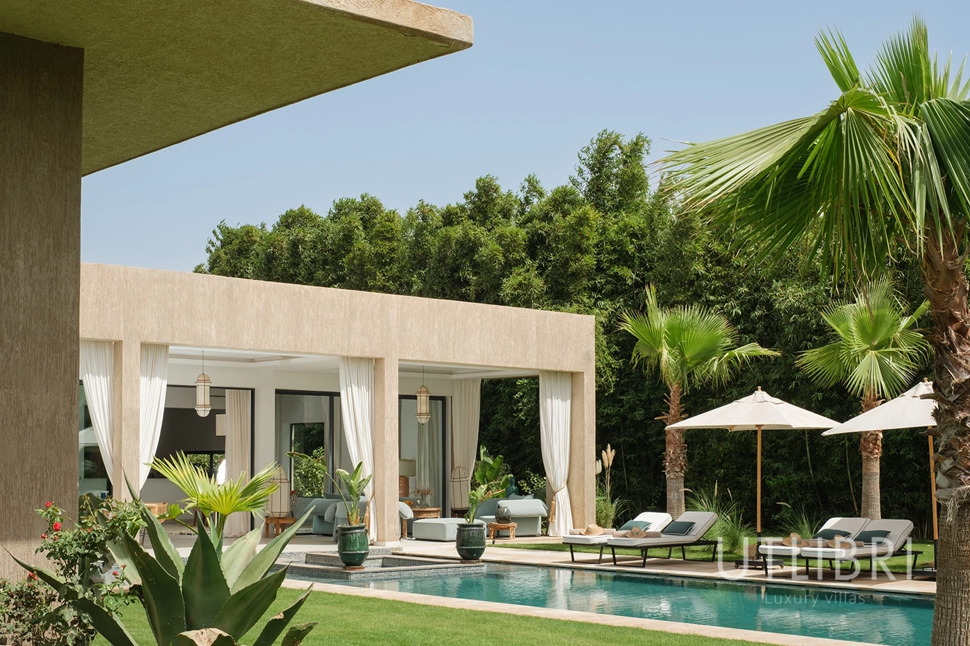 Extraordinary villa, Road to Ourika