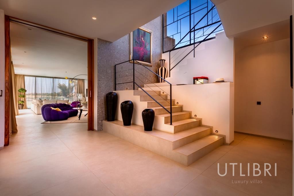 Extraordinary villa, Amelkis Golf