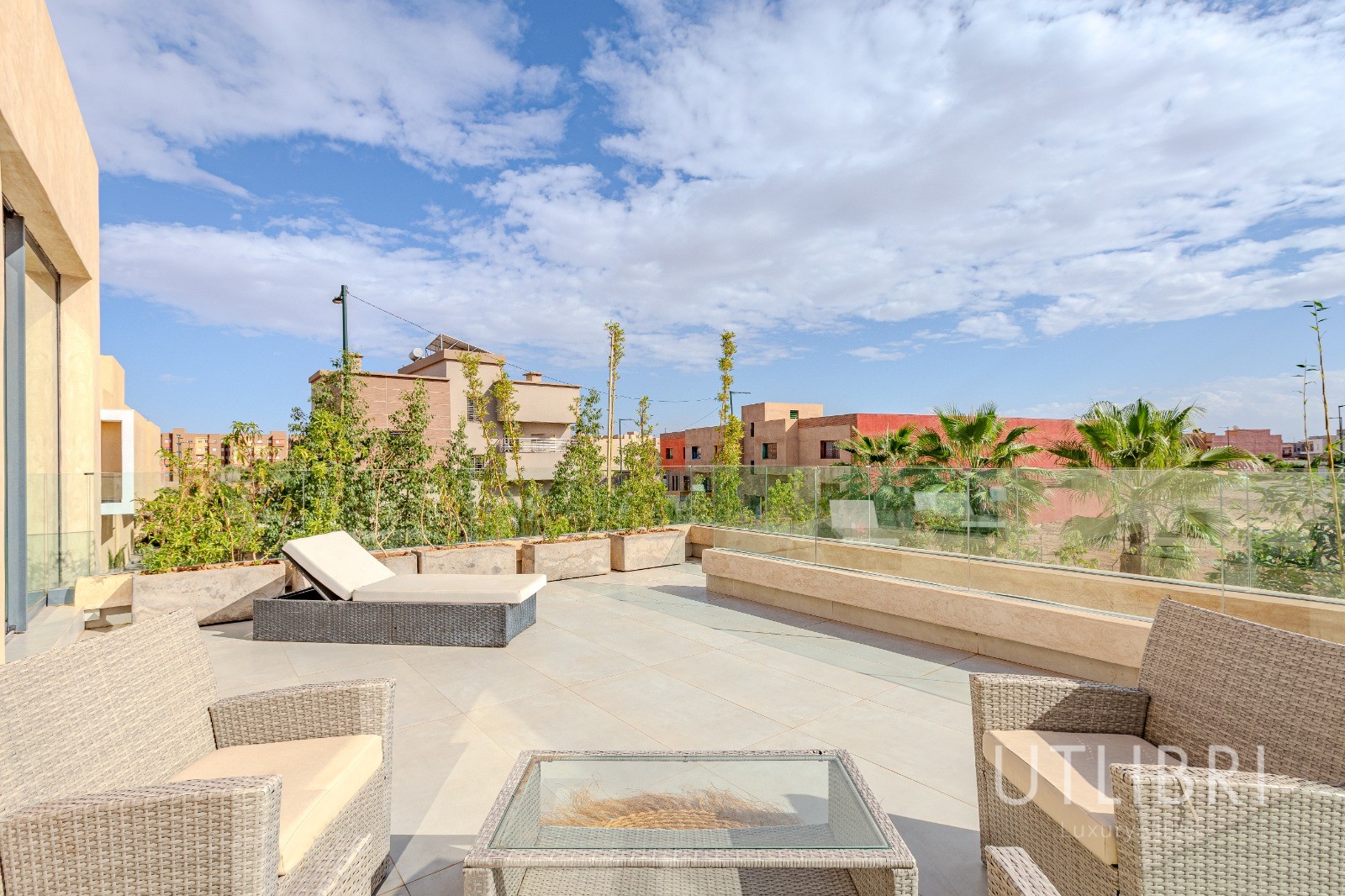 Extraordinary villa, Targa