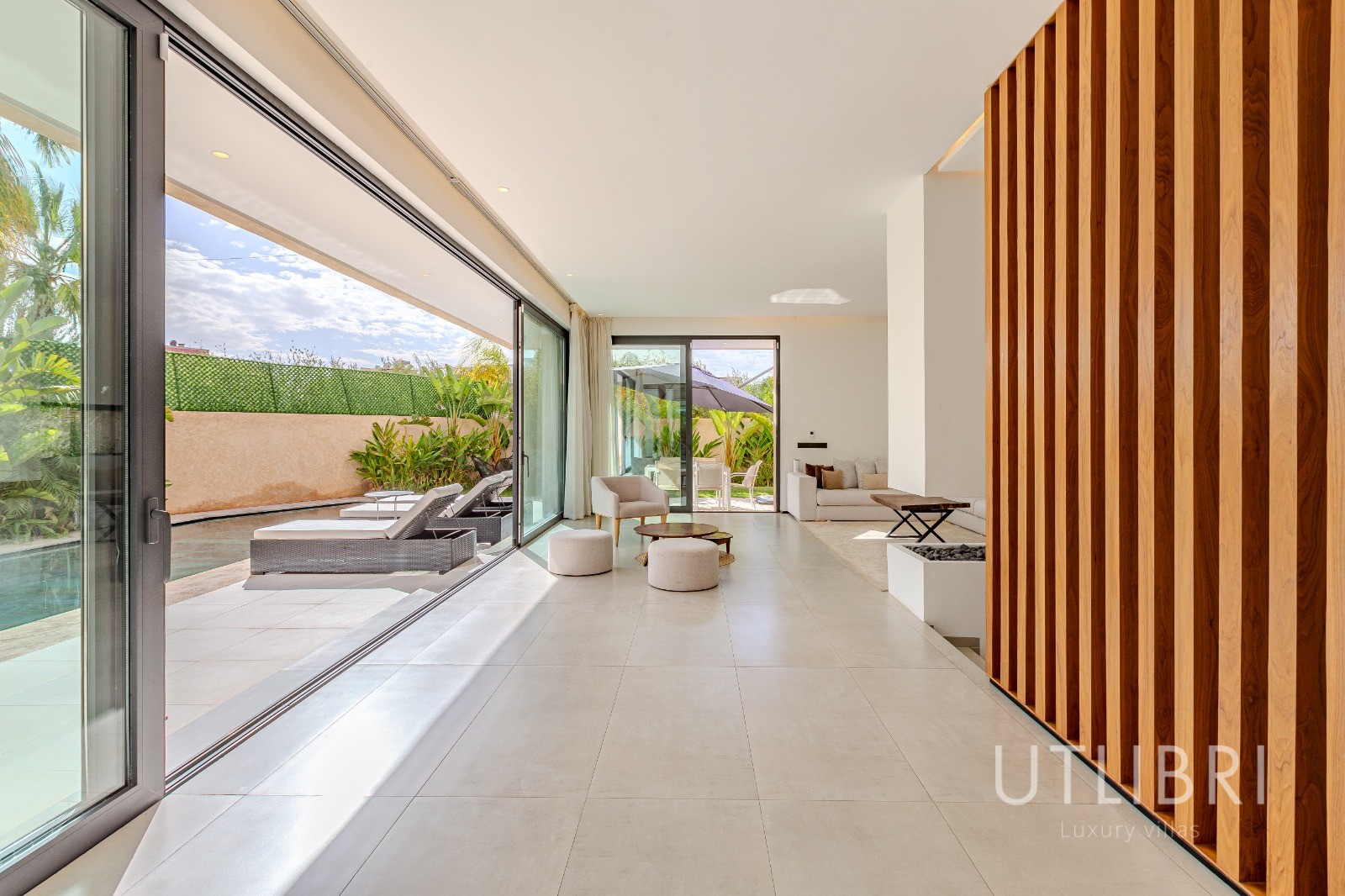 Extraordinary villa, Targa