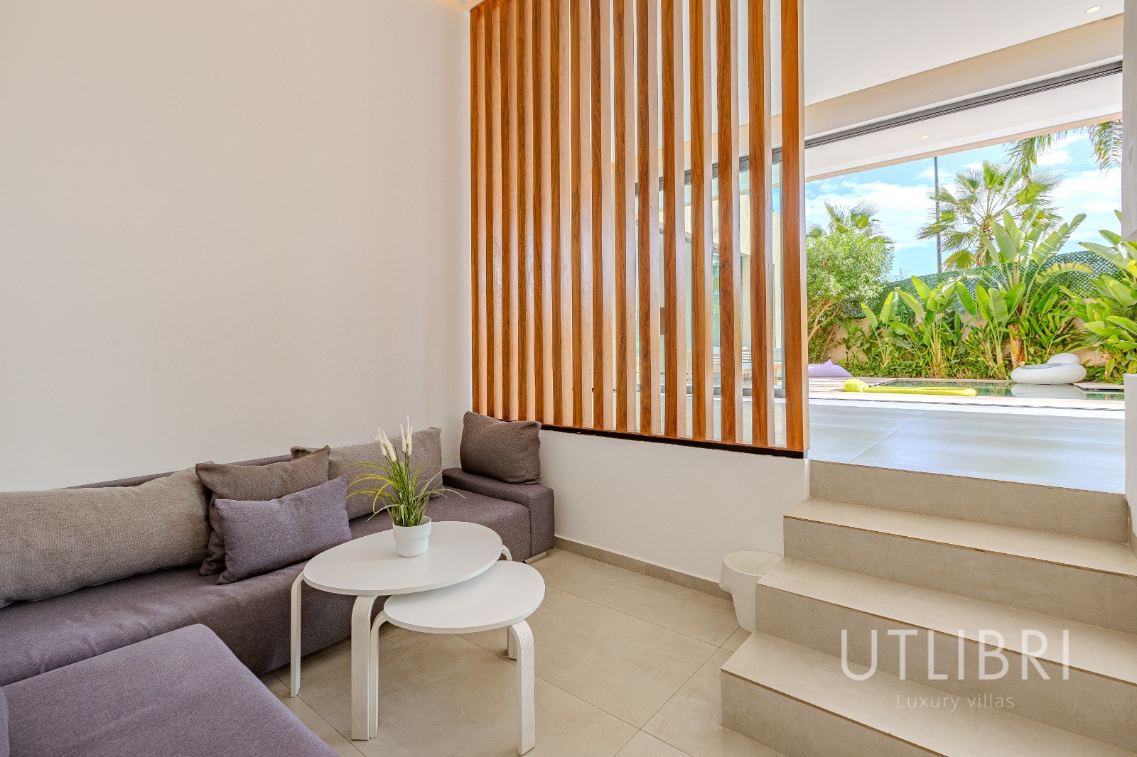 Extraordinary villa, Targa