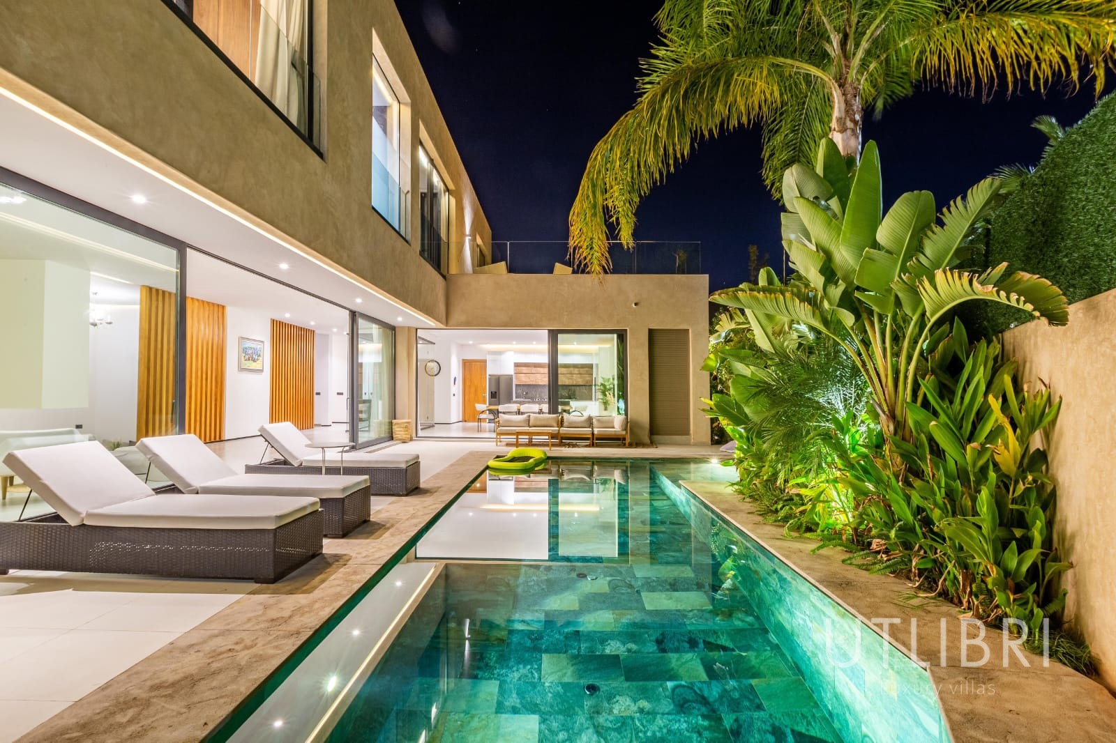 Extraordinary villa, Targa